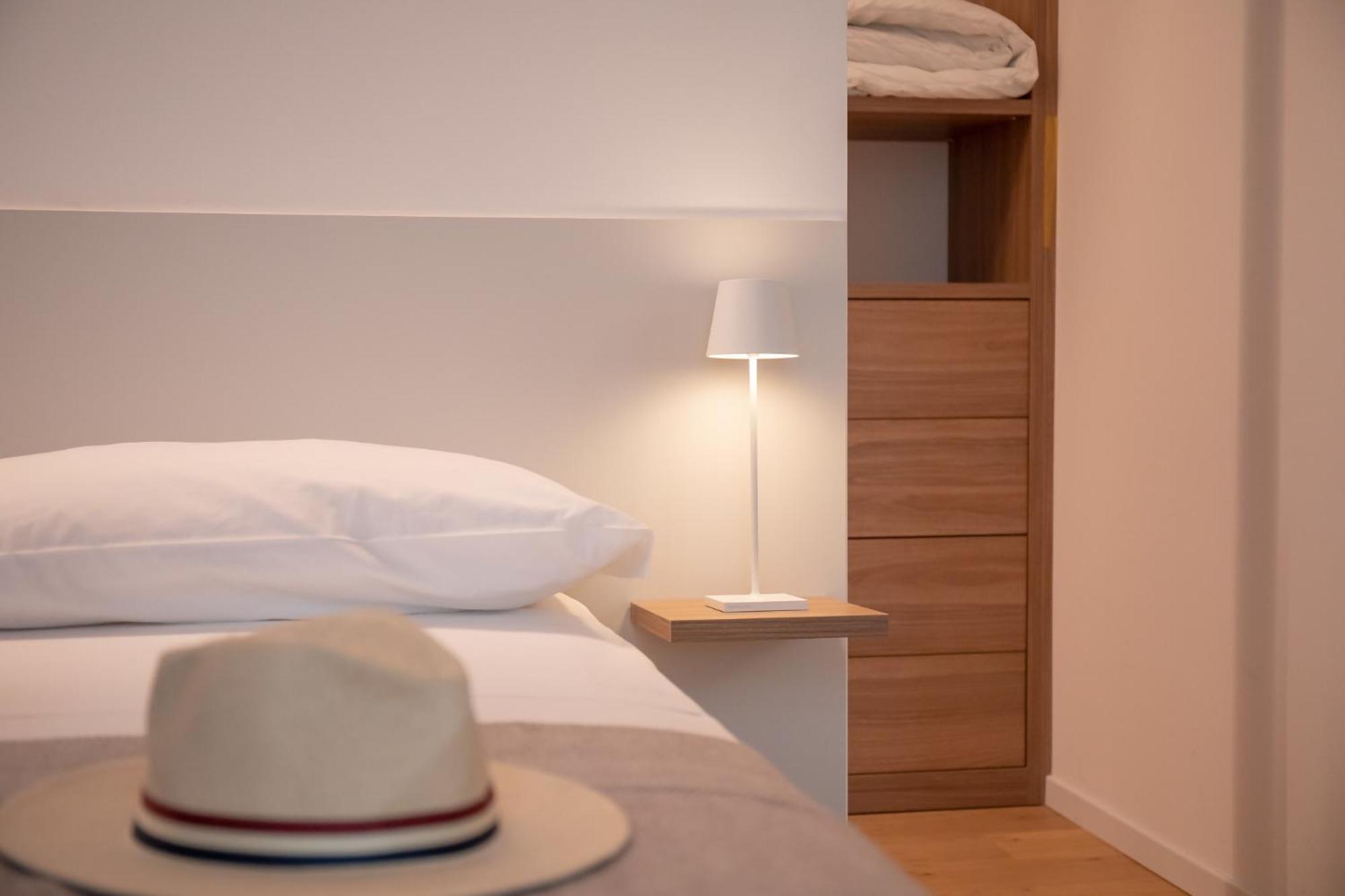 Amendola City View Apartments Suite Romantica Côme Esterno foto